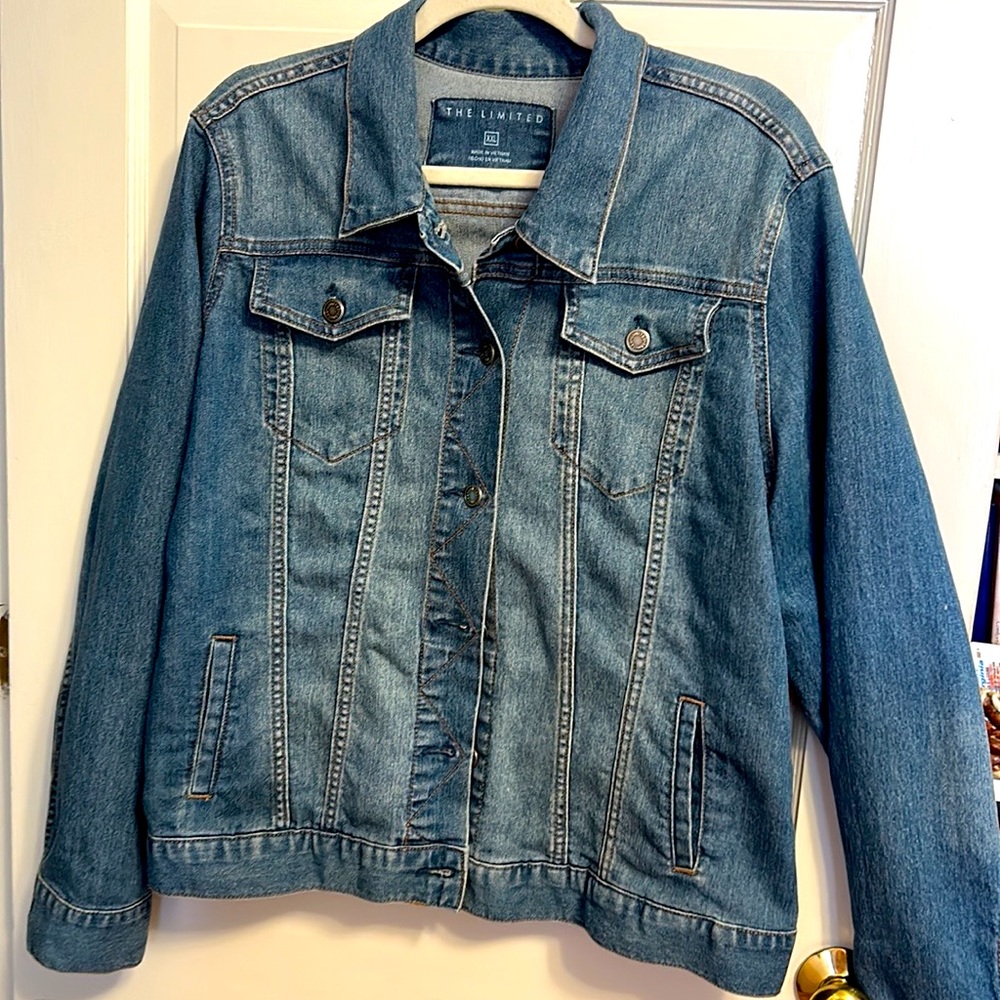 The Coolest! Vintage Jean Jacket from The Limited